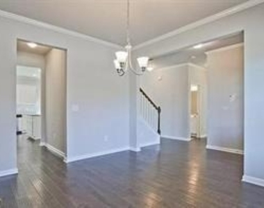 1406 Weeping Tree Drive - Photo Thumbnail 5