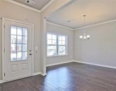 1406 Weeping Tree Drive - Photo Thumbnail 4