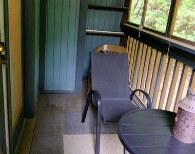 878 Lake Hollow Boulevard Sw - Photo Thumbnail 24