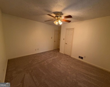 878 Lake Hollow Boulevard Sw - Photo Thumbnail 18