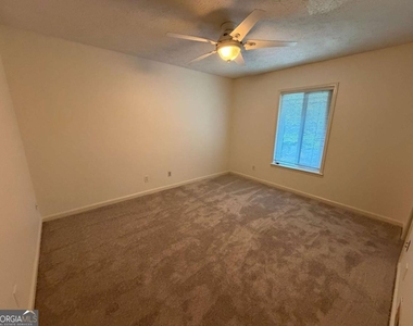 878 Lake Hollow Boulevard Sw - Photo Thumbnail 14