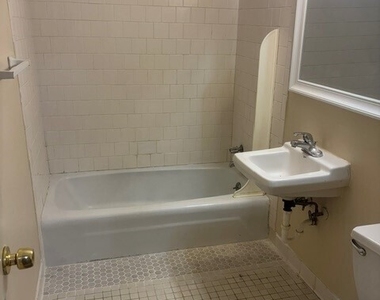 180 Chalfont Lane - Photo Thumbnail 6
