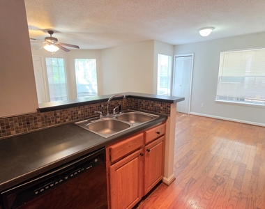 317 Hawkstone Way - Photo Thumbnail 9