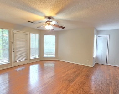 317 Hawkstone Way - Photo Thumbnail 3