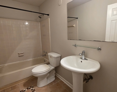 317 Hawkstone Way - Photo Thumbnail 14
