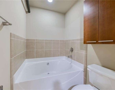 232 19th Street Nw - Photo Thumbnail 8