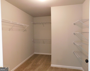 2214 Savannah Drive - Photo Thumbnail 11