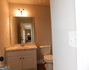 2214 Savannah Drive - Photo Thumbnail 17