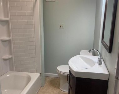 17 Chestnut St - Unit 1 - Photo Thumbnail 2