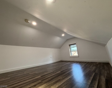 22 Talmage - Photo Thumbnail 3