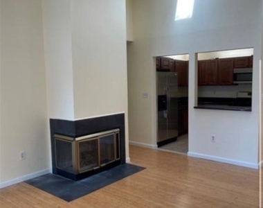 53 Taylor Dr - Photo Thumbnail 7