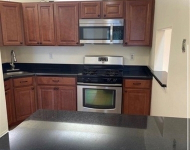 53 Taylor Dr - Photo Thumbnail 9