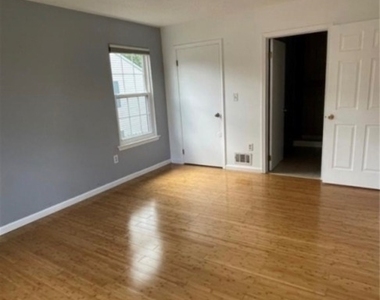 53 Taylor Dr - Photo Thumbnail 13