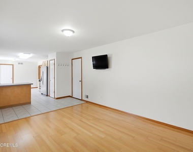 92 Birch Street - Photo Thumbnail 12