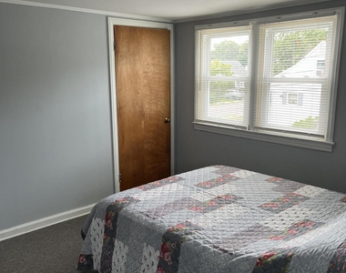 903 Catherine Street - Photo Thumbnail 6