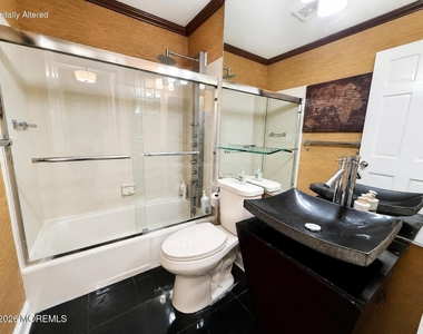 324 Shore Drive - Photo Thumbnail 19