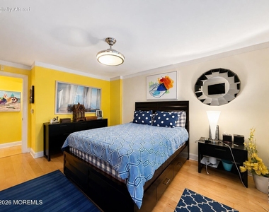324 Shore Drive - Photo Thumbnail 18