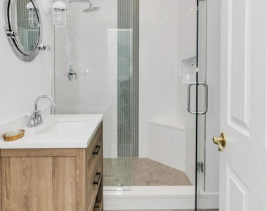 306 Ocean Road - Photo Thumbnail 15
