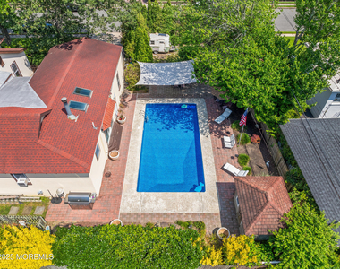 400 Grassmere Avenue - Photo Thumbnail 16