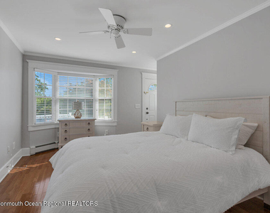 64 Curtis Avenue - Photo Thumbnail 20