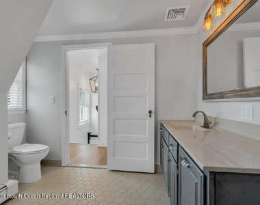 64 Curtis Avenue - Photo Thumbnail 34