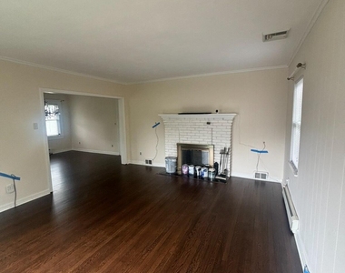 1023 Old Mill Road - Photo Thumbnail 2
