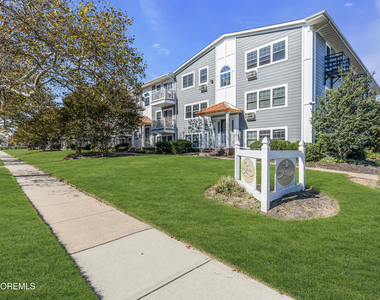 305 4th Avenue - Photo Thumbnail 5