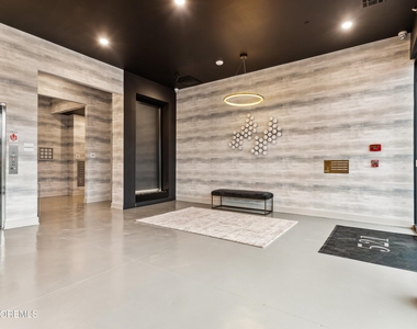521 Lake Avenue - Photo Thumbnail 4