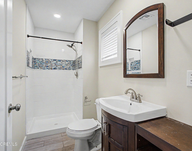 152 Center Avenue - Photo Thumbnail 4