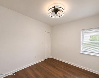 73 Kennedy Way - Photo Thumbnail 3