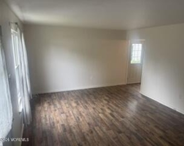 117 Seneca Lake Drive - Photo Thumbnail 5
