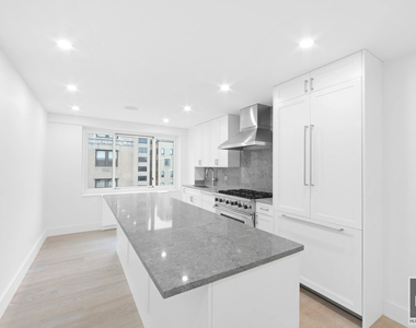 Park Avenue - Photo Thumbnail 3