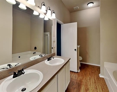 5561 Spring Ridge Drive - Photo Thumbnail 9
