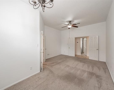 4728 Grant Park Avenue - Photo Thumbnail 30