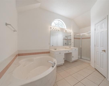 4728 Grant Park Avenue - Photo Thumbnail 31
