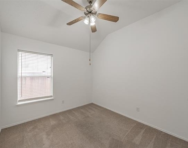 4728 Grant Park Avenue - Photo Thumbnail 17