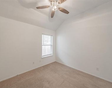 4728 Grant Park Avenue - Photo Thumbnail 25