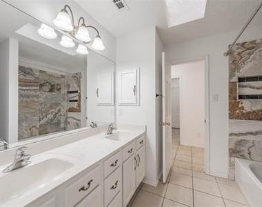 4728 Grant Park Avenue - Photo Thumbnail 23