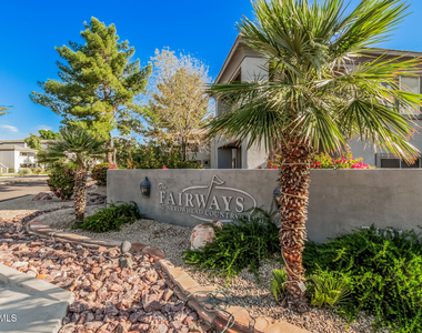 7401 W Arrowhead Clubhouse Drive - Photo Thumbnail 1
