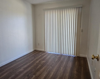 16510 E Palisades Boulevard - Photo Thumbnail 13