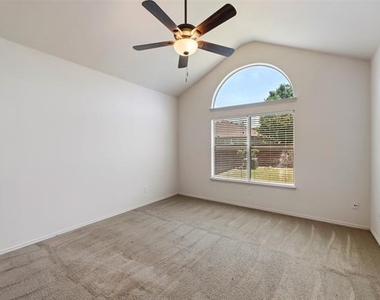 1636 Quail Grove Drive - Photo Thumbnail 11