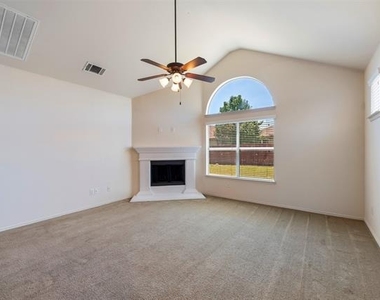 1636 Quail Grove Drive - Photo Thumbnail 7