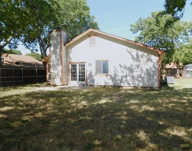 404 Pace Drive - Photo Thumbnail 23