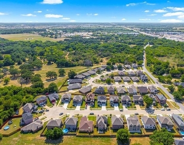 110 Brooks Drive - Photo Thumbnail 21