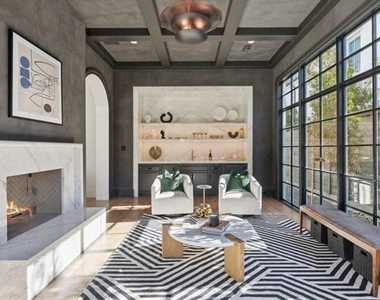 9143 Bluff Hollow Court - Photo Thumbnail 10