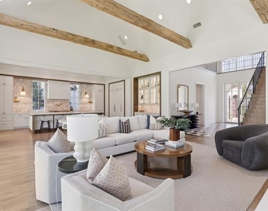 9143 Bluff Hollow Court - Photo Thumbnail 4