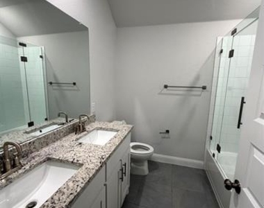 252 Fire Rock Drive - Photo Thumbnail 7