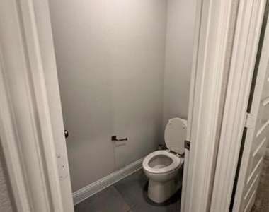 252 Fire Rock Drive - Photo Thumbnail 25