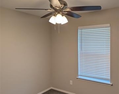 118 Westridge Drive - Photo Thumbnail 13