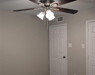 118 Westridge Drive - Photo Thumbnail 17